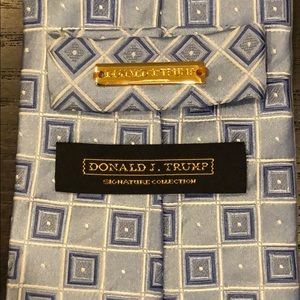 Donald J.Trump signature Collection 100%Silk.